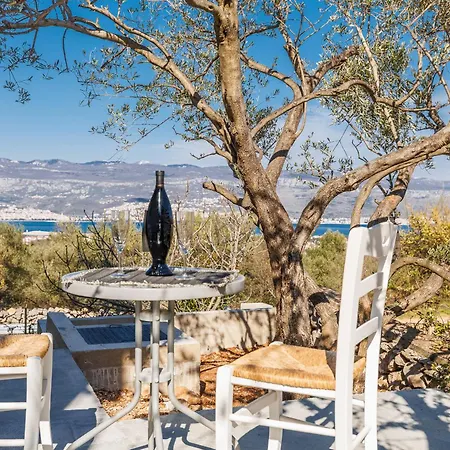 Seaview Refugium Krk Apartment *